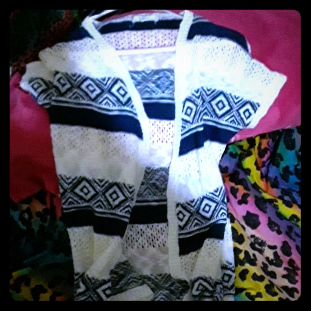 Cloud chaser top